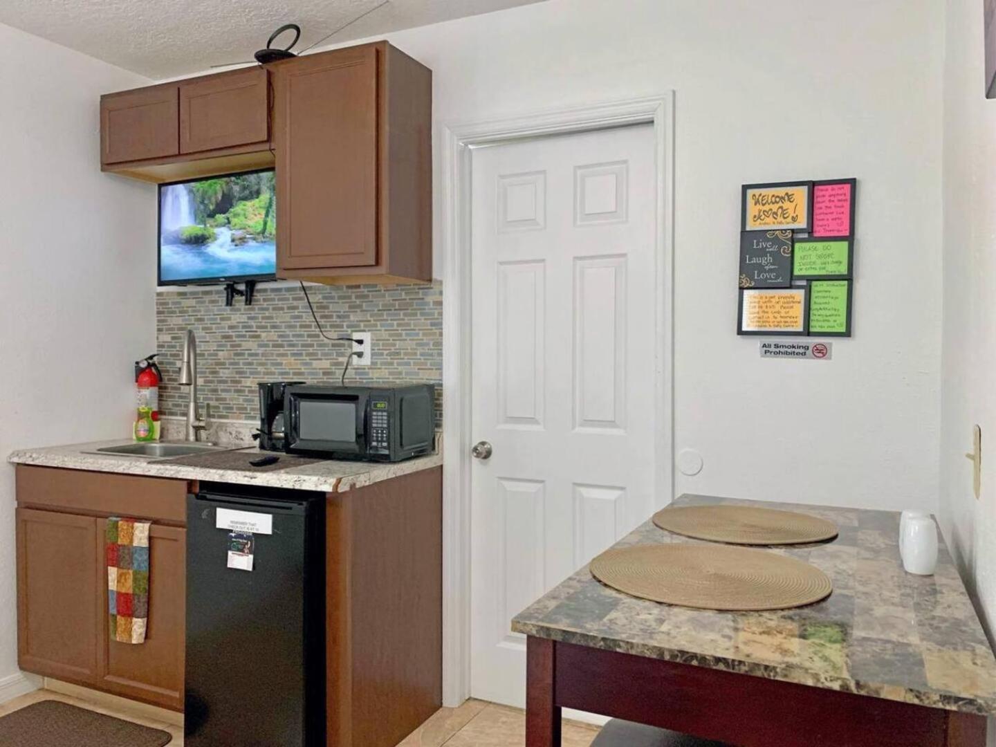 Holiday home Relaxing 1Br Pet-Friendly Close To Dt & Wi-Fi *