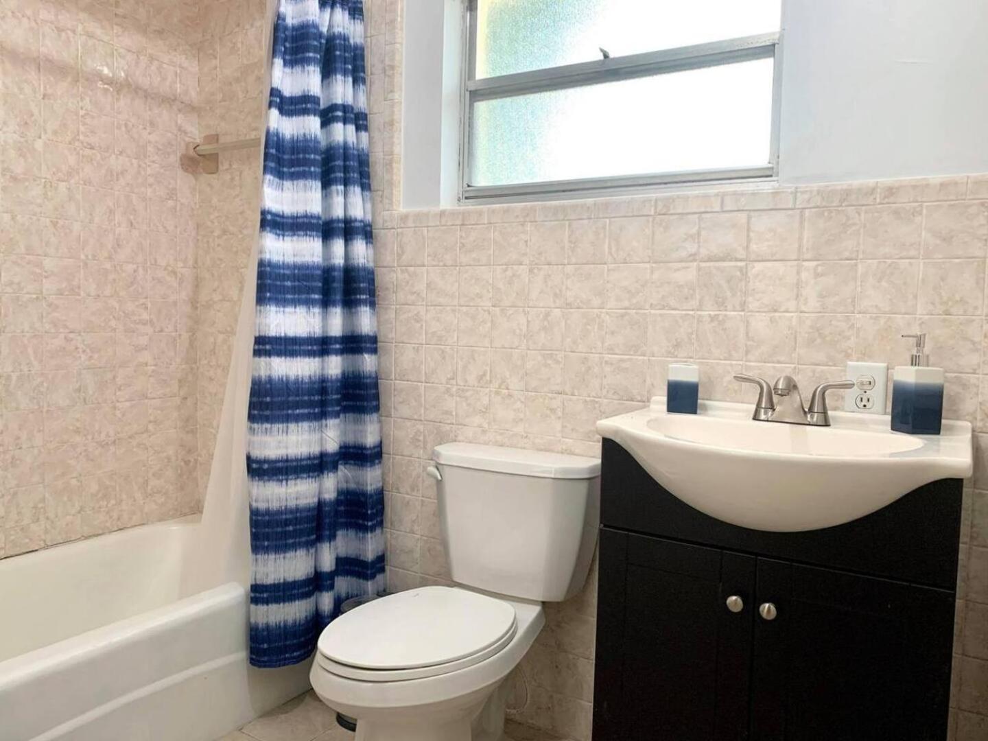 Holiday home Cozy 2Br Pet-Friendly 20 Mins To Airport
