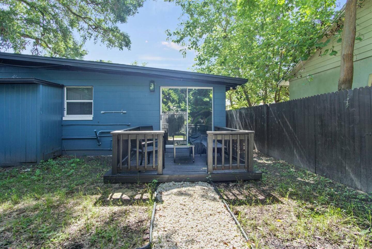 Holiday home Private 3Br Unit Pet-Friendly Work Space!