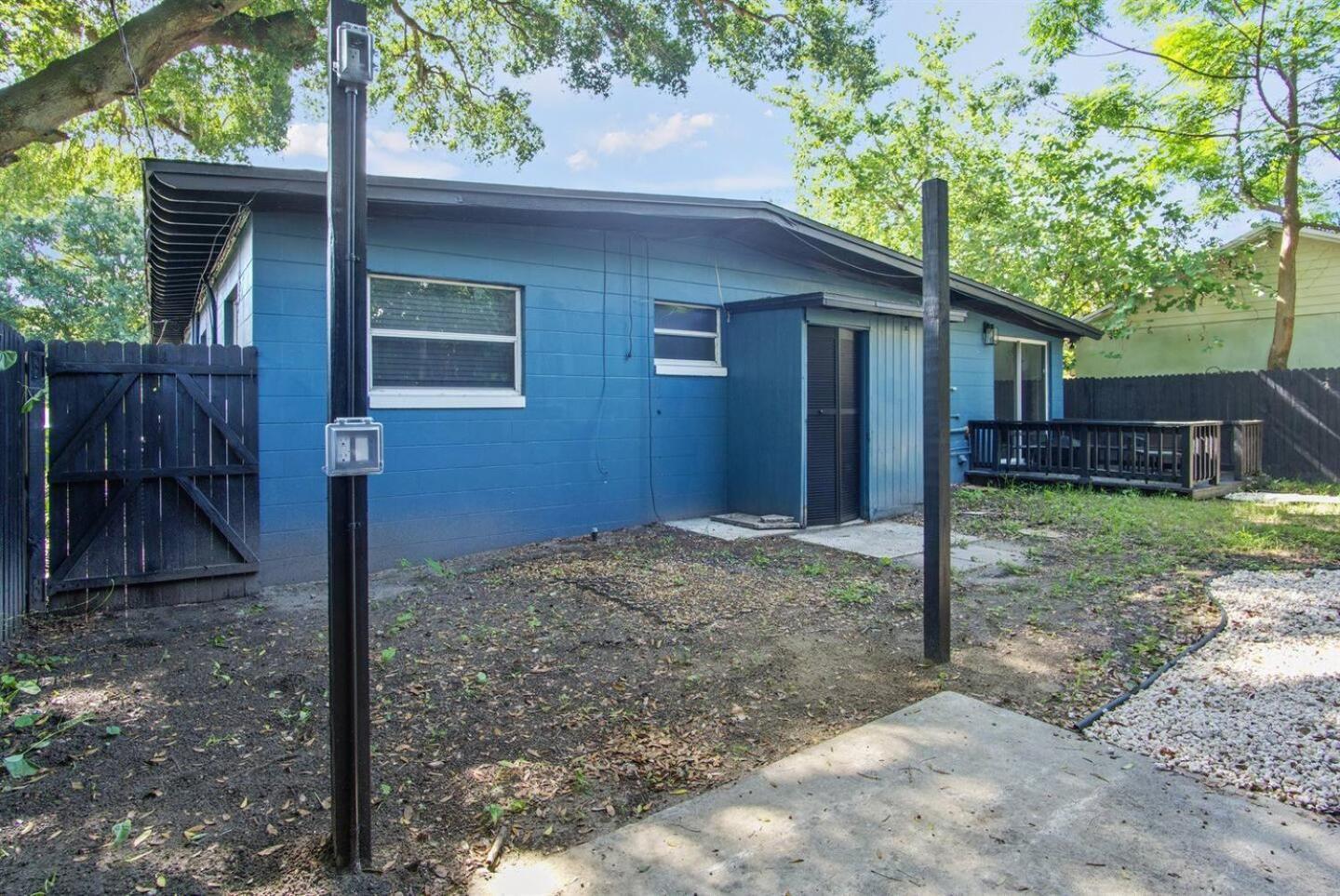 Holiday home Private 3Br Unit Pet-Friendly Work Space! *