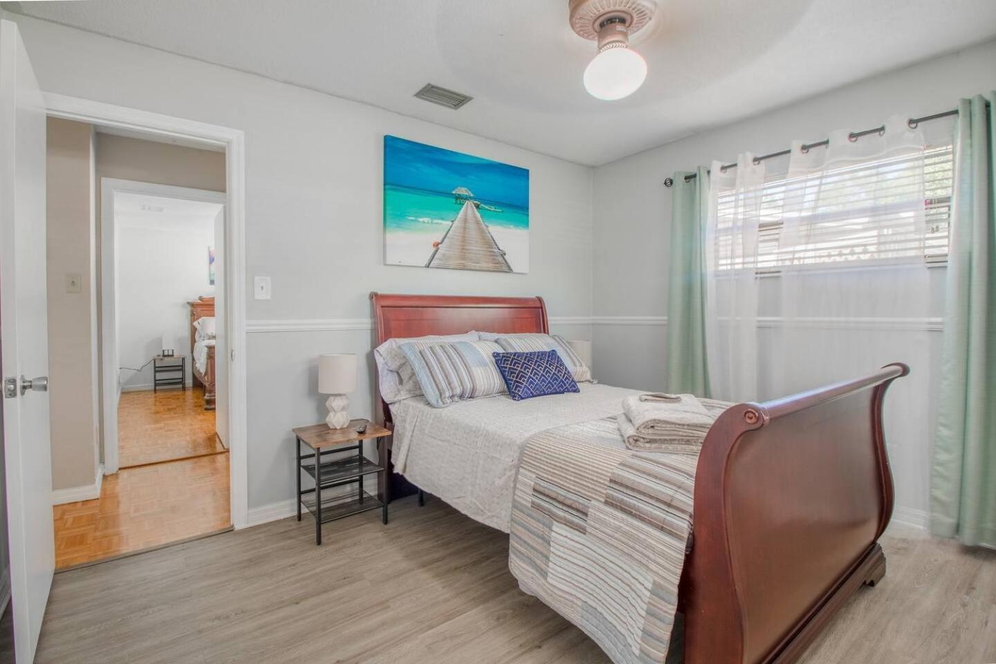 5Br Stay W Pool, Workspace & Fast Wi-Fi * Orlando
