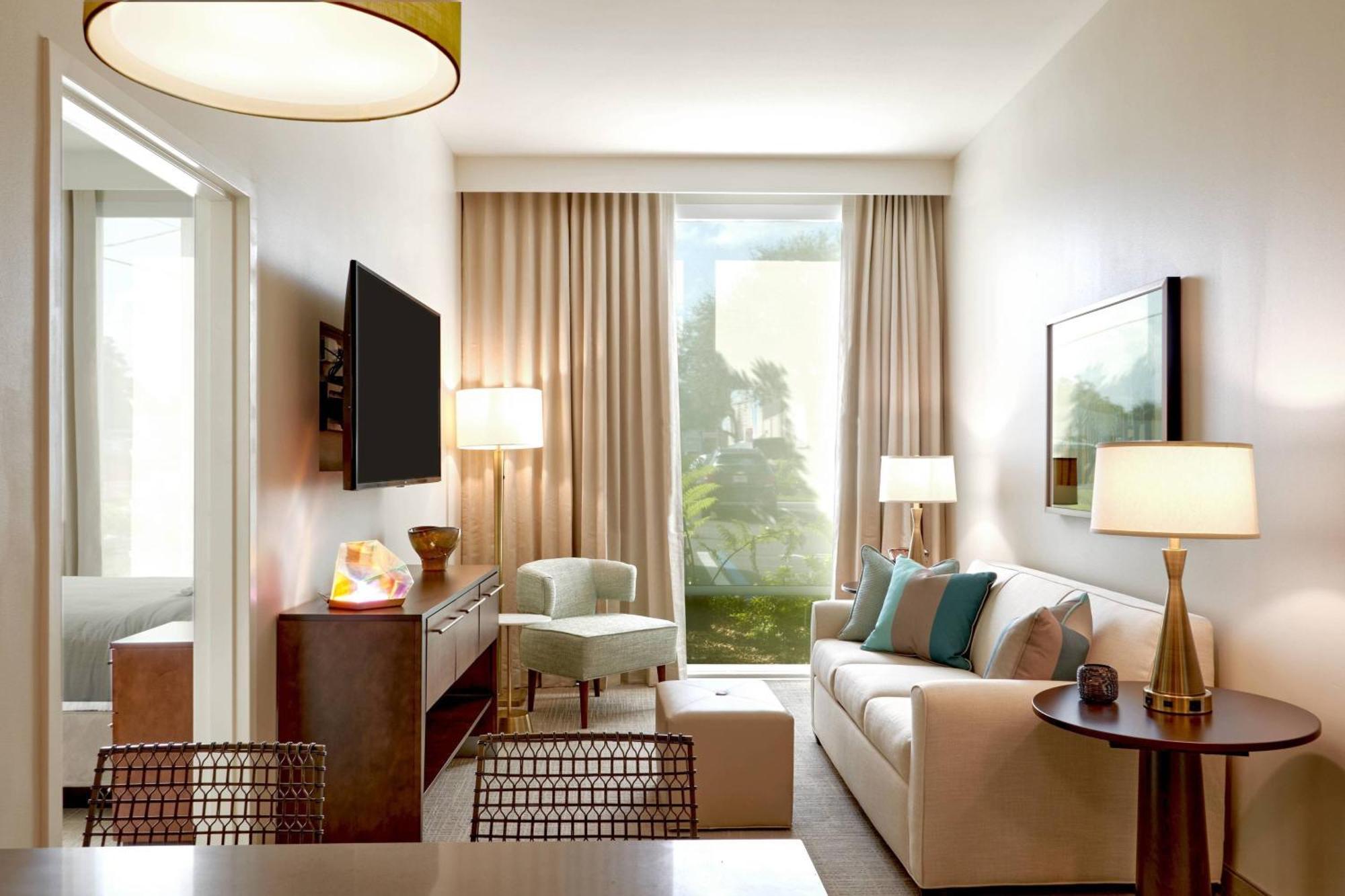 Towneplace By Marriott Downtown Hotel