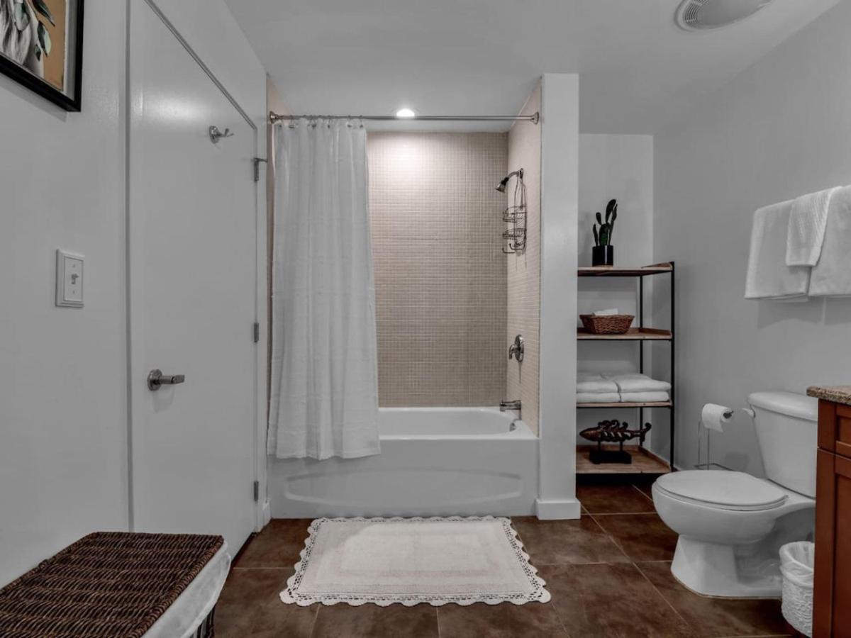 2bd 2bth Penthouse Downtown With Large Billiard Holiday home Orlando