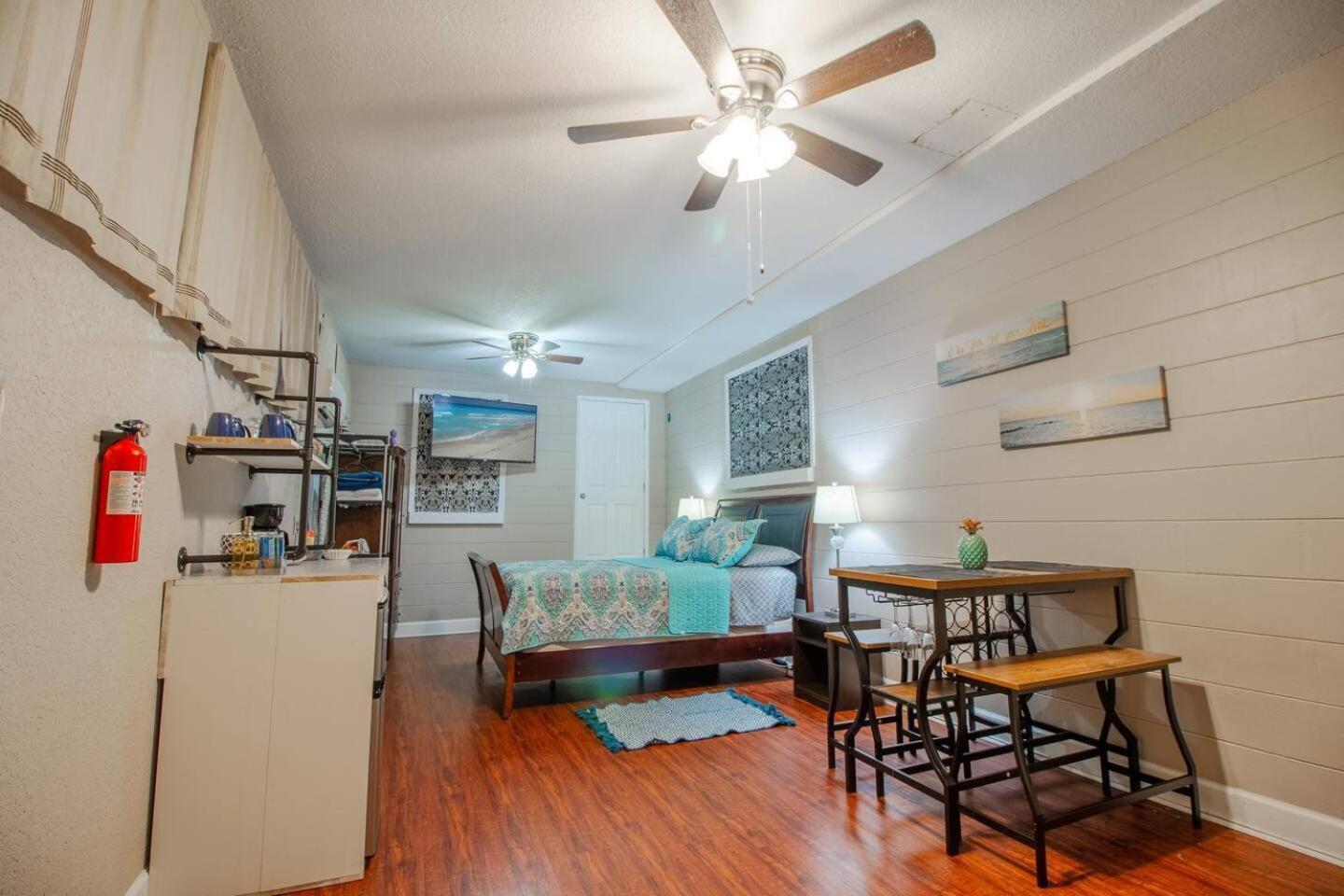 Pet-Friendly 6Br W Fast Wifi Near Downtown! Orlando