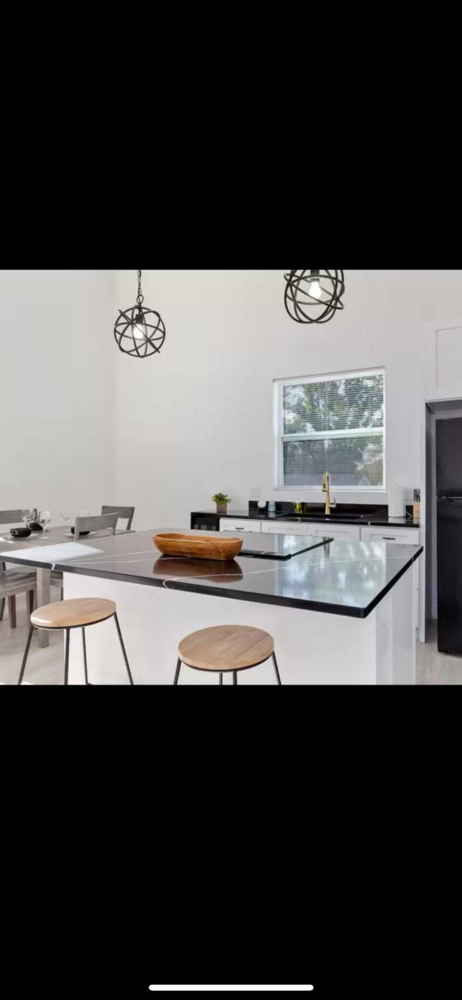 Greylux1bedroom *
