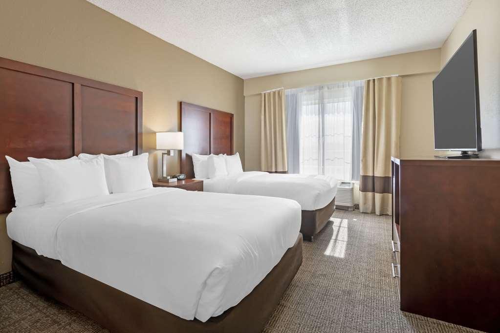 Comfort Downtown 3*