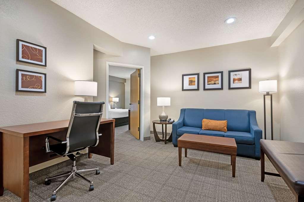 Comfort Downtown 3*