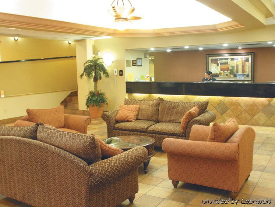 Hotel Quality & Winter Park Village Area 2*