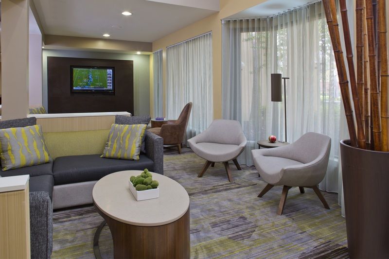 Hotel Courtyard By Marriott Airport Orlando