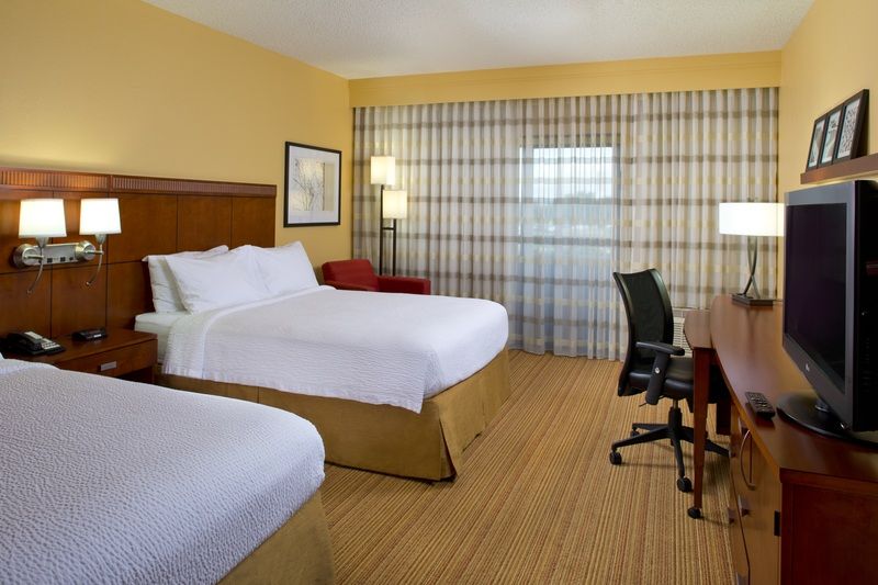 Hotel Courtyard By Marriott Airport Orlando