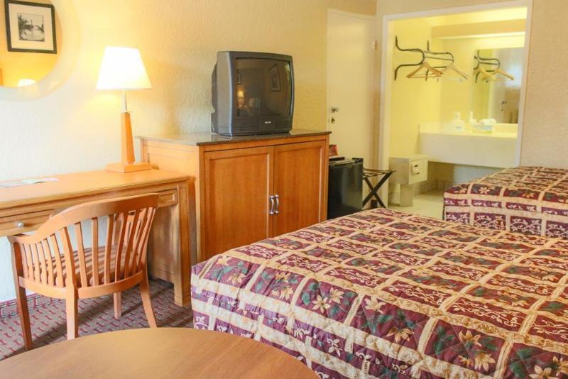 Hotel Days By Wyndham Downtown