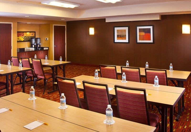 Hotel Courtyard By Marriott Airport Orlando