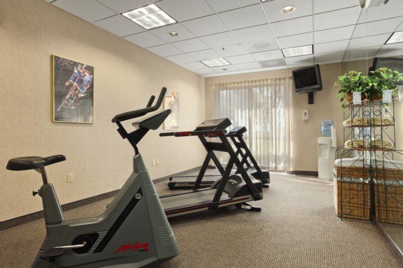 Ramada By Wyndham Airport- Free Airport Shuttle 3* Orlando