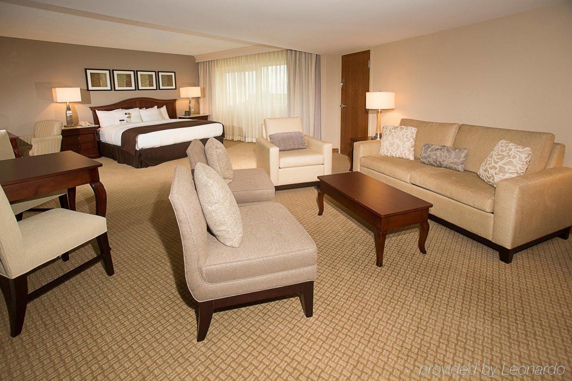 Doubletree By Hilton Airport Hotel Orlando