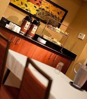 Courtyard By Marriott Airport 3* Orlando
