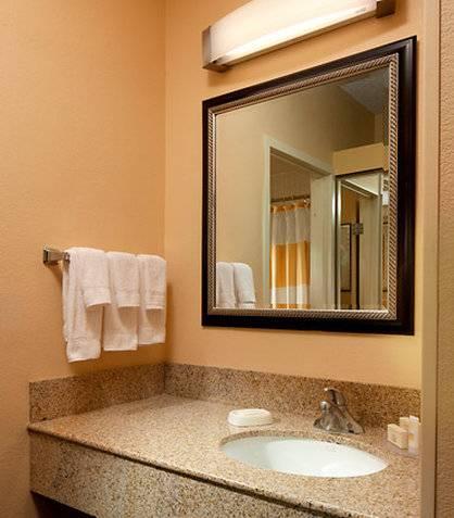 Courtyard By Marriott Airport 3* Orlando