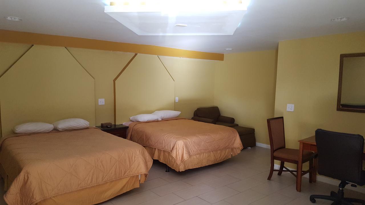 Budget Motel *