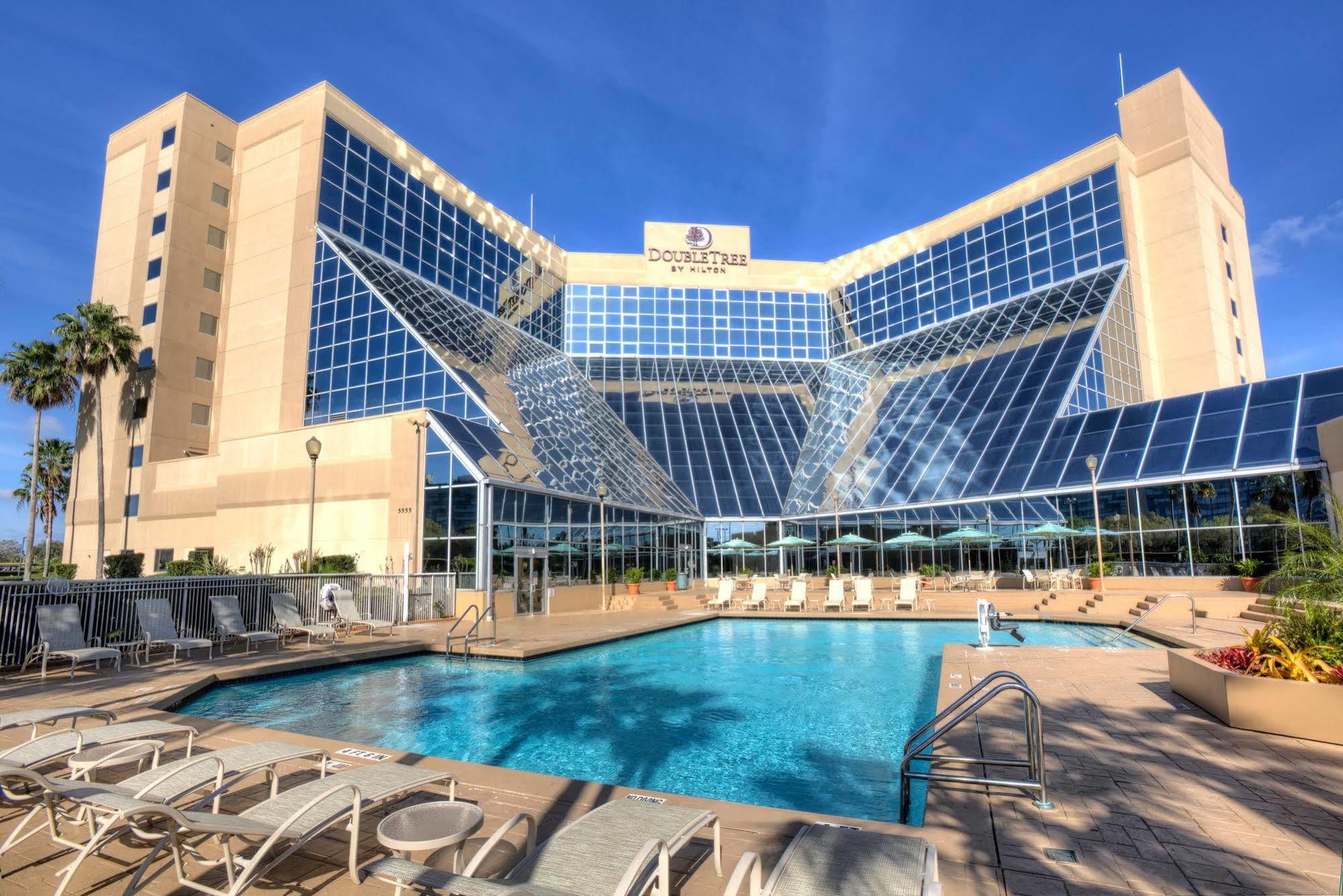 Doubletree By Hilton Airport Hotel 3*