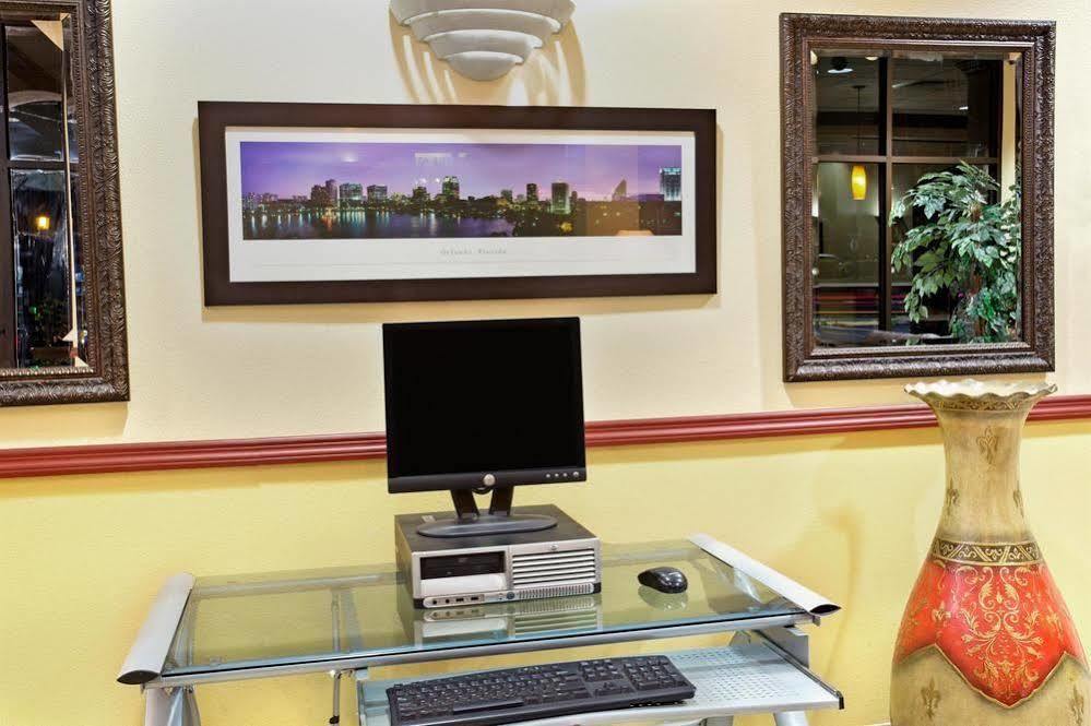 Days & By Wyndham Airport 2* Orlando