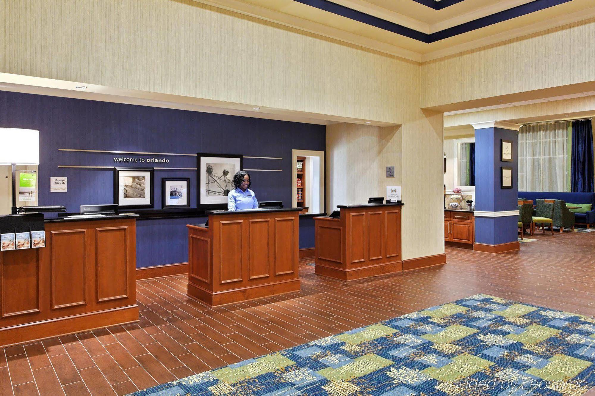 Hotel Hampton & Airport At Gateway Village Orlando