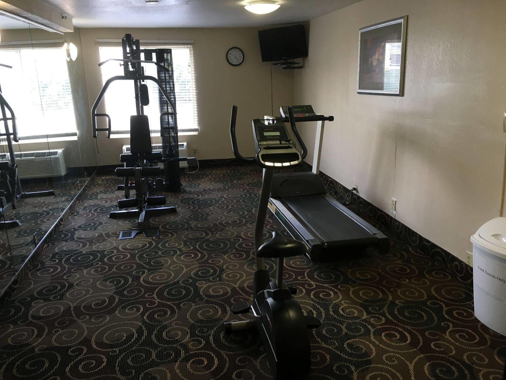 Hotel Quality & Winter Park Village Area