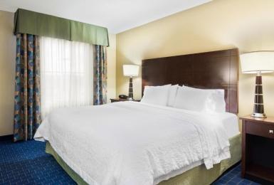 Hampton & Airport At Gateway Village 3* Orlando