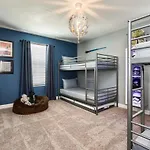 Storey Lake- 5 Bedroom Pool Home- 1666St