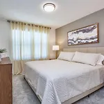 5 Bedrooms Townhome W- Splashpool - 8205Sa