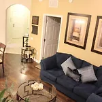 Viz Cay Apartment 202