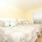 4 Bedroom 3 Bath Town Home With Pool In Paradise Palms Resort
