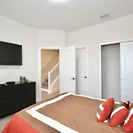 High Luxury 3 Bedroomloft Townhouse In Hidden Forest, With Private Pool!