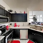 Renovated Emerald Island Gem, Heated Pool & Tennis Townhouse