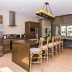 Magic Village 4 Bedroom! Welcome Home!