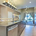 Magic Villas Townhome About 5 Miles To Disney Parks!