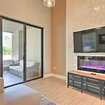 Luxe Kissimmee Getaway About 2 Mi To Disney World