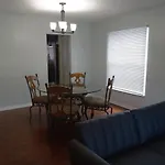 Renovated Pool Home With Game Room, Just 8 Miles To Disney And Universal!!!