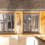 Luxurious 2-Bed Suite W/Lake View And Amenities