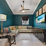 Best Location Pet Friendly Fenced Yard