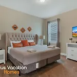 7617-Luxury Villa Wpool & Hot Tub