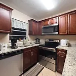 Cozy Family Home 10 Minutes From Ucf