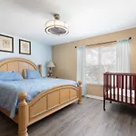 Windsor Hills Resort! 2 Miles To Disney! 6 Bedroom With Private Pool & Spa