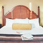 Amazing Private Villa @ Orang Lake Resort