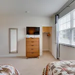 Clermont Townhome With Pool About 9 Mi To Disney World!