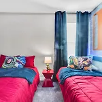 9 Bedrooms - 5 Bathrooms - Champions Gate 8824 Cb