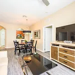 Beautiful Condo Vista Cay, Near Parks! - 3006