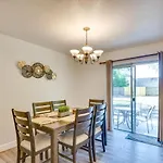 Family Home In Longwood Private Yard And Fire Pit!