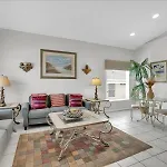 South Facing Pool Spa- Minutes To Disney