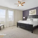 Multiple Family Home 16 Roomsfree Pool/Spa