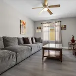 6 Bedrooms - 5 Bathrooms - Paradise Palms 8956 Sp