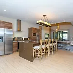 Magical 4Suites Home W Jacuzzi Near Disney 7497